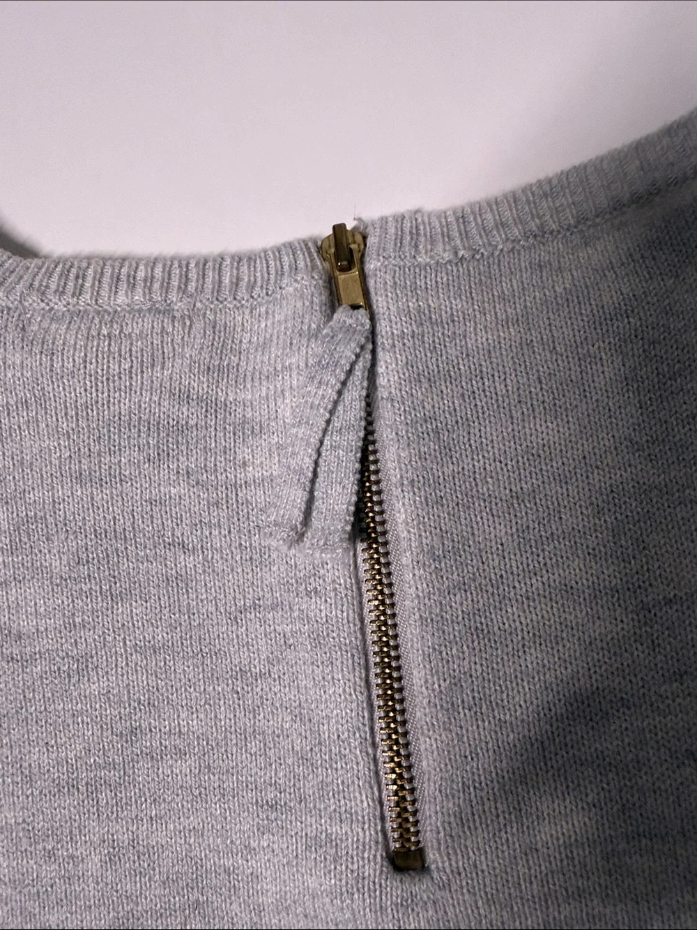 H&M Light Gray Women’s Crewneck Knit Sweater